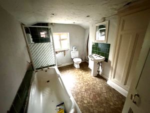 Photo 4- click for photo gallery